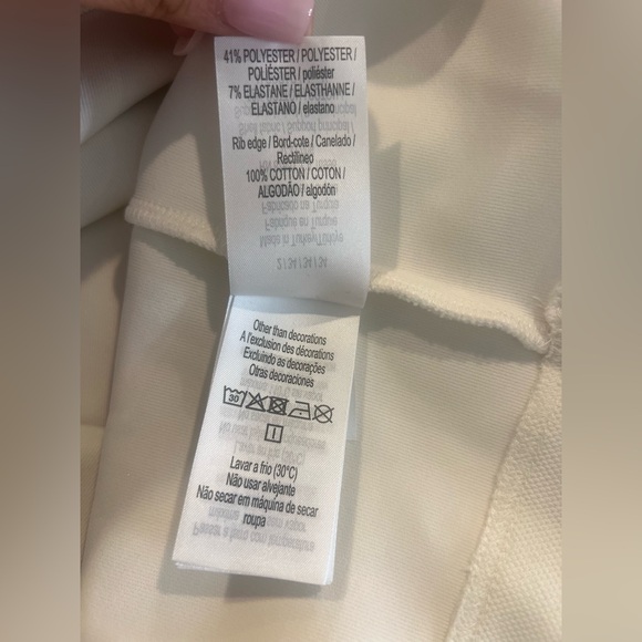 LACOSTE WOMEN'S COTTON PIQUÉ OVERSIZED POLO - Picture 8 of 10